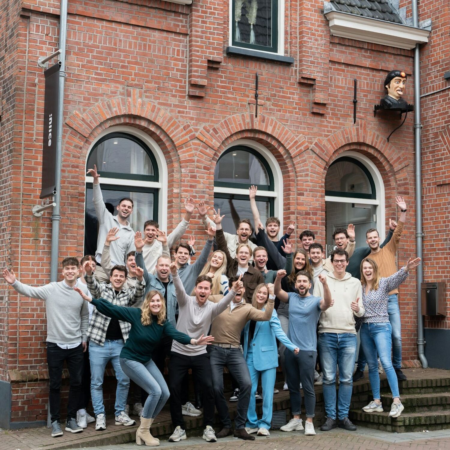 Niice Groepsfoto socials